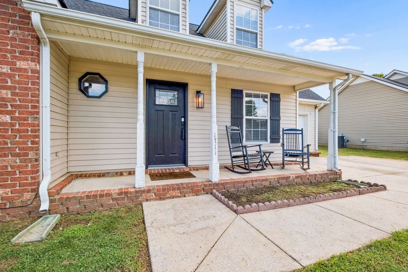 1711 Locerbie Dr, Murfreesboro, TN 37128
