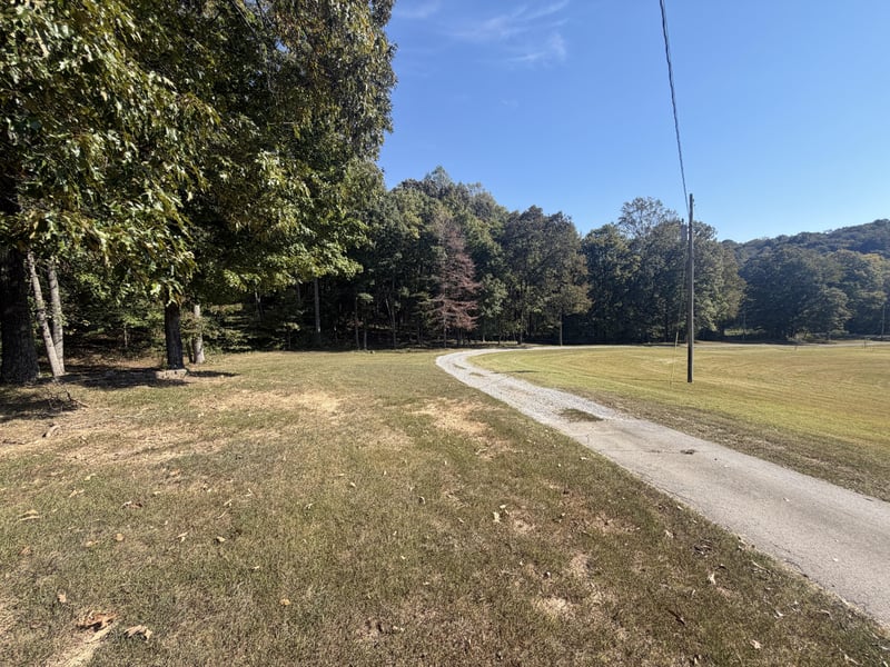 1291 Little Bartons Creek Rd, Cumberland Furnace, TN 37051