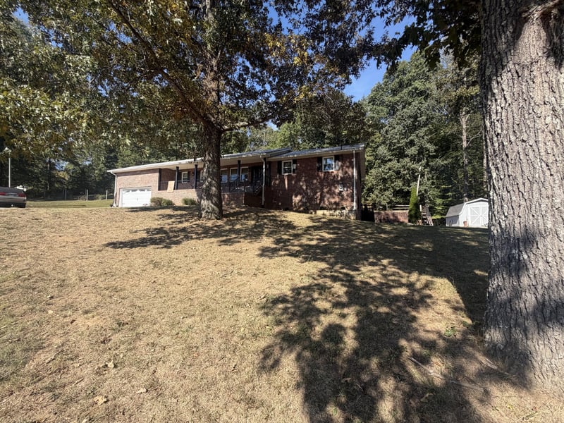 1291 Little Bartons Creek Rd, Cumberland Furnace, TN 37051