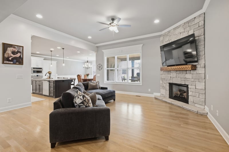 4009 Blackbird Ct, Spring Hill, TN 37174