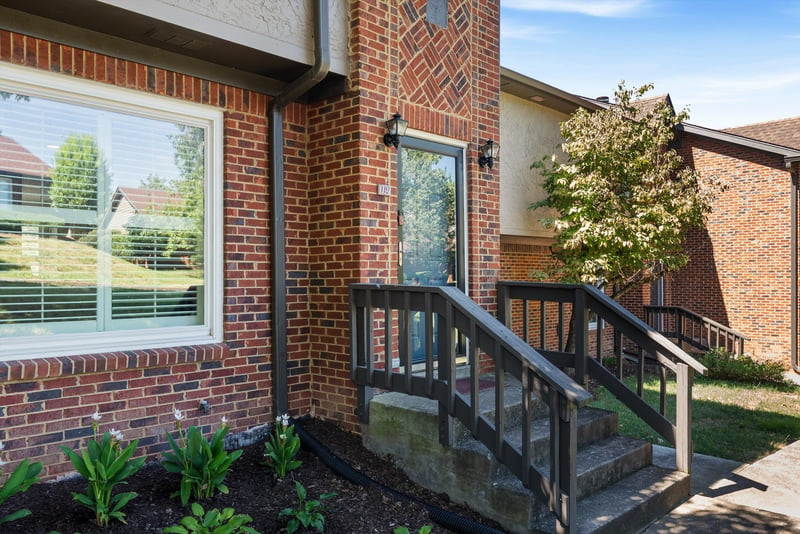119 Highland Villa Dr, Nashville, TN 37211