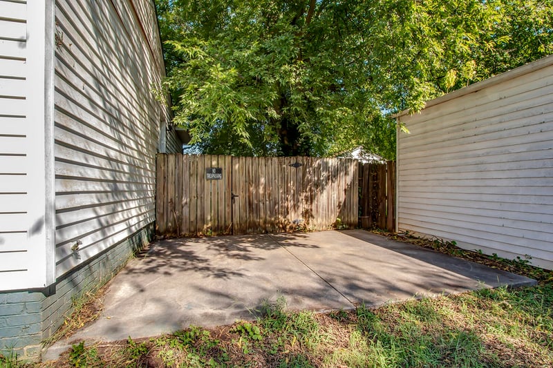 2327 Grove St, Maryville, TN 37804
