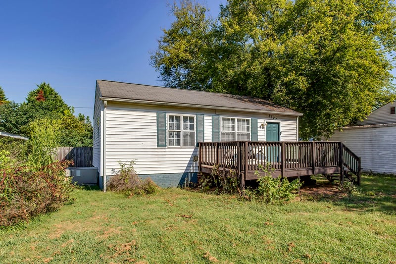 2327 Grove St, Maryville, TN 37804