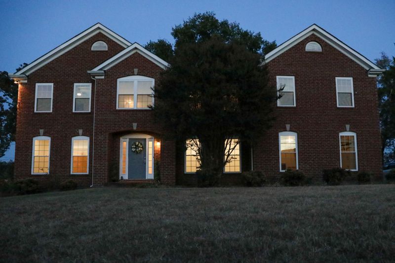 201 Briarcotes Cir, La Vergne, TN 37086