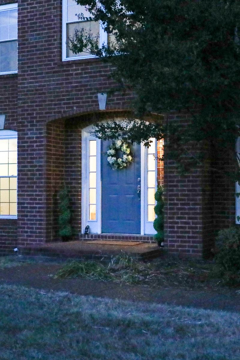 201 Briarcotes Cir, La Vergne, TN 37086