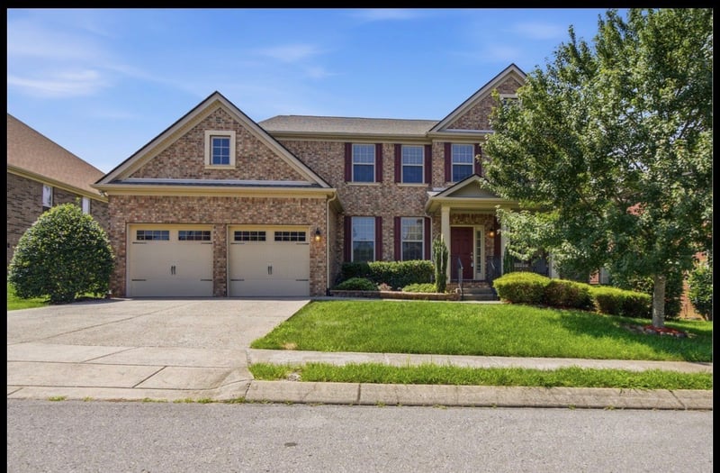 410 Valley Spring Dr, Mount Juliet, TN 37122