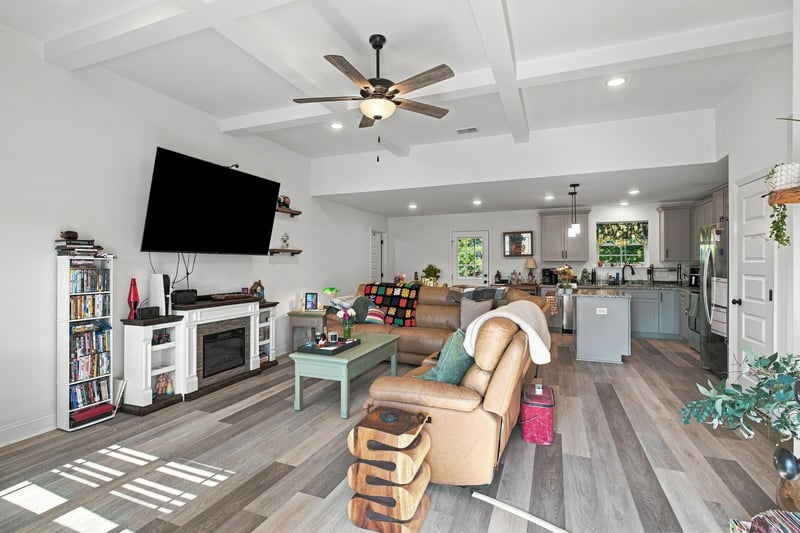 2075 Justice St, Greenbrier, TN 37073