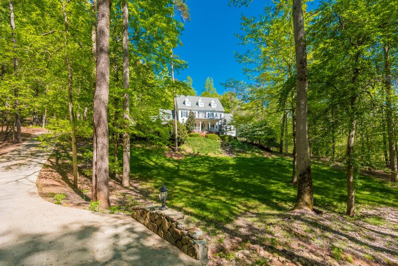 7611 Cherokee Springs Way, Knoxville, TN 37919