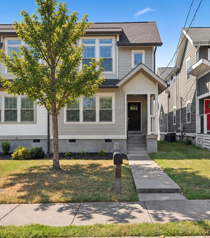 1719 14th Ave S #A, Nashville, TN 37212