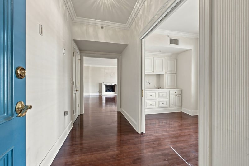 3821 West End Ave #202, Nashville, TN 37205