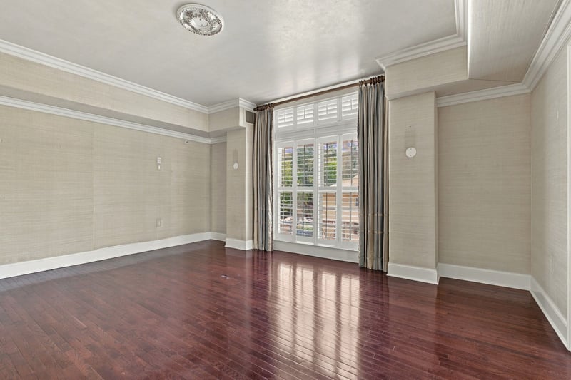 3821 West End Ave #202, Nashville, TN 37205