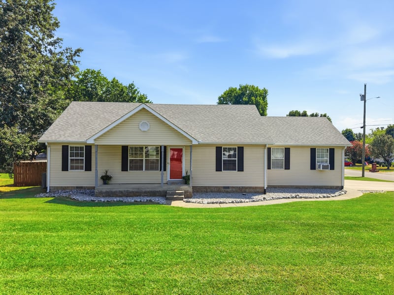2095 Bolden Dr, Murfreesboro, TN 37127