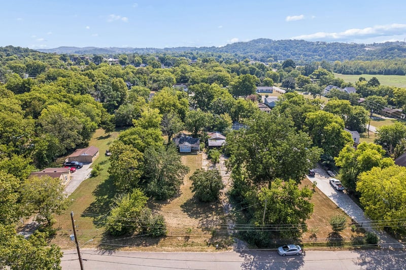 3904 Milford Rd, Nashville, TN 37218