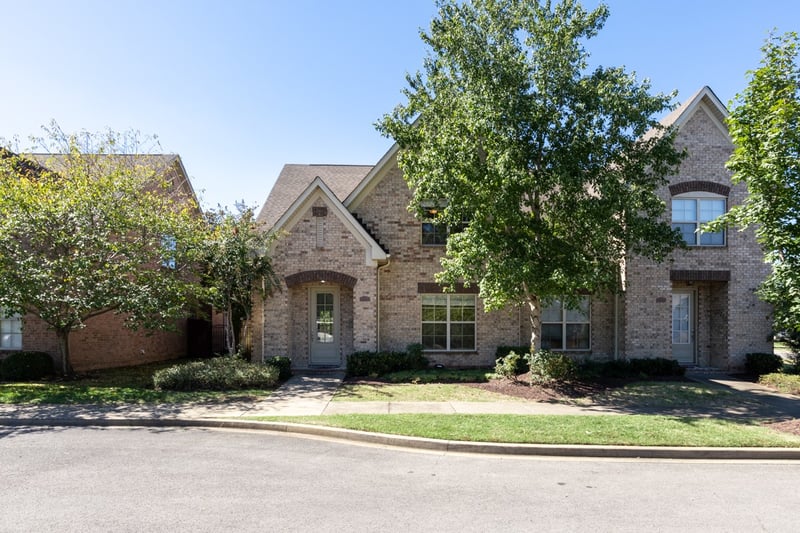 1122 Cavesson Cir, Gallatin, TN 37066