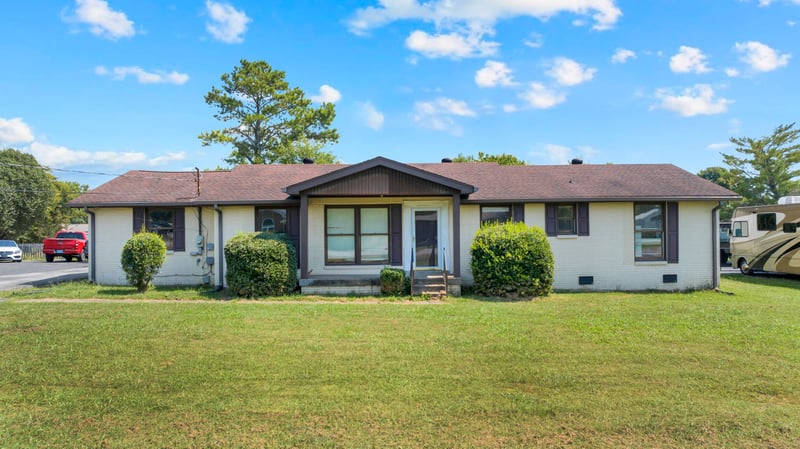 411 Colgate Ave, Lebanon, TN 37087