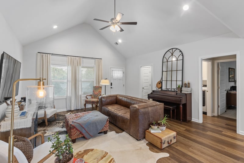 2243 Lambert Dr, Westmoreland, TN 37186