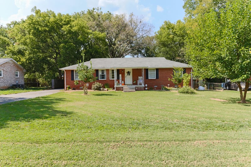 6641 Forrest Ln, Murfreesboro, TN 37129
