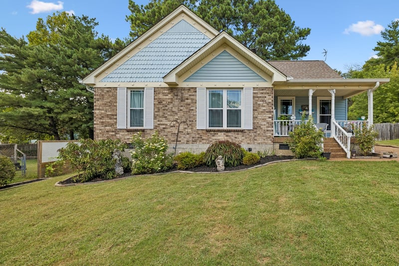 709 Woodbrier Ct, Hermitage, TN 37076