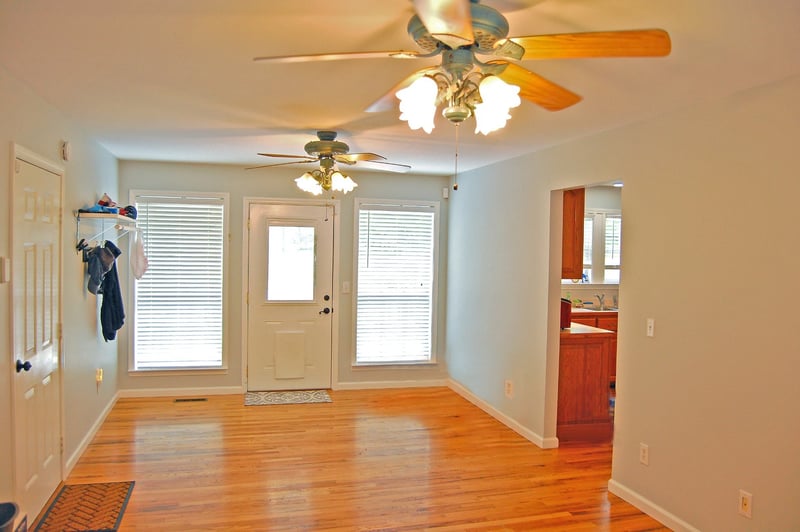 547 Grindstone Hollow Rd, Dickson, TN 37055