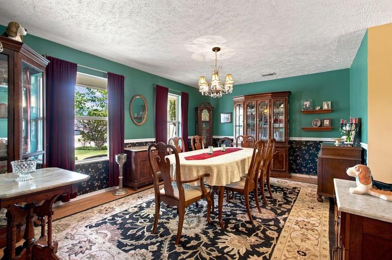 2769 Sutherland Dr, Thompsons Station, TN 37179