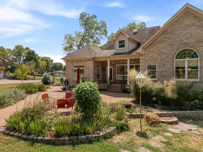 409 Rolling Mill Rd, Old Hickory, TN 37138