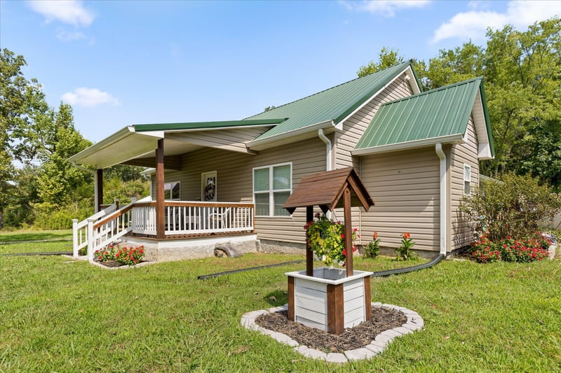 464 Hair Lake Rd, Summerville, GA 30747