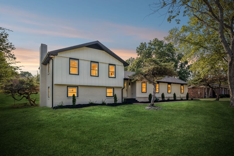 1284 Cheyenne Blvd, Madison, TN 37115