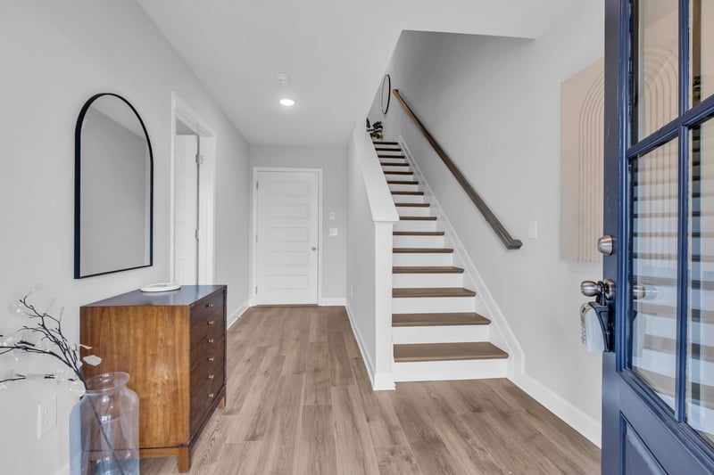 610 Granbury Pvt Dr, Hendersonville, TN 37075
