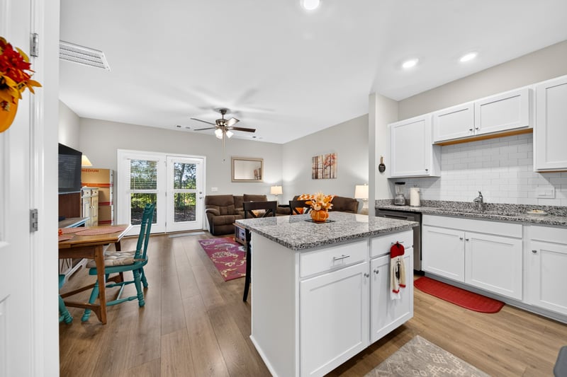 172 Cecil Rd, Lebanon, TN 37087