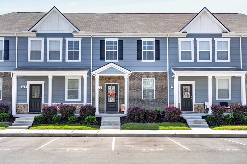 172 Cecil Rd, Lebanon, TN 37087