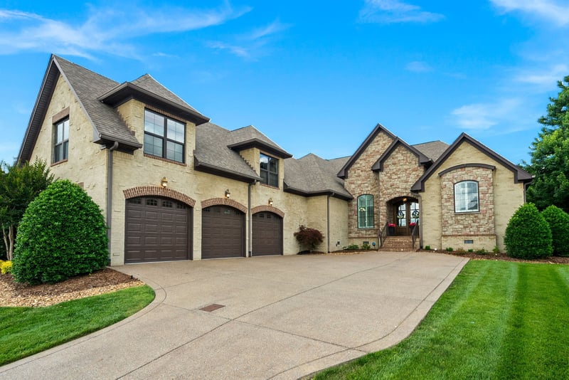 1606 Boardwalk Pl, Gallatin, TN 37066