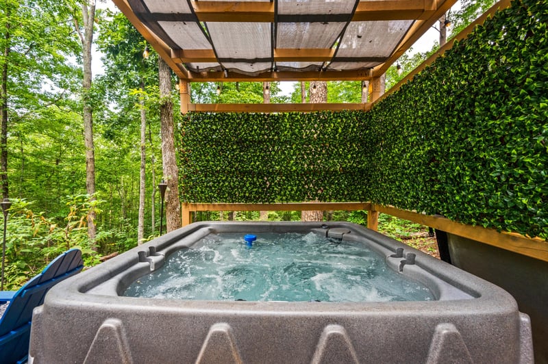 1634 S Mountain View Rd, Sevierville, TN 37876