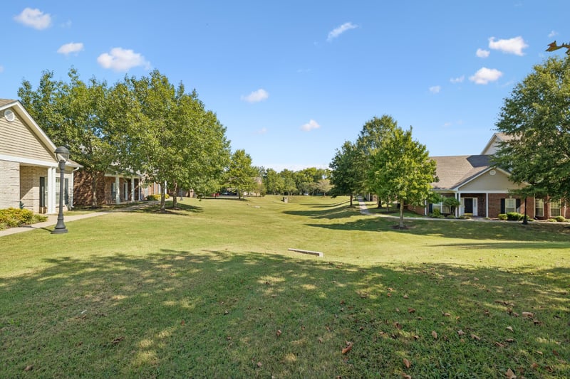 6 Donnell Ct, Lebanon, TN 37087