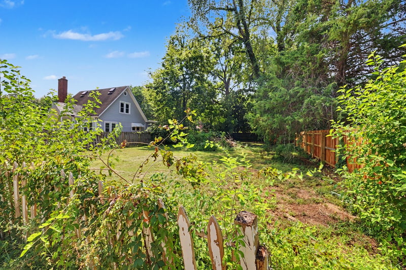 1004 E Vine St, Murfreesboro, TN 37130