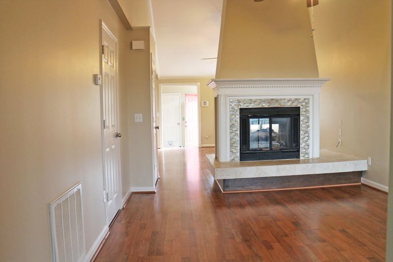 8600 Olde Colony Tr #95, Knoxville, TN 37923