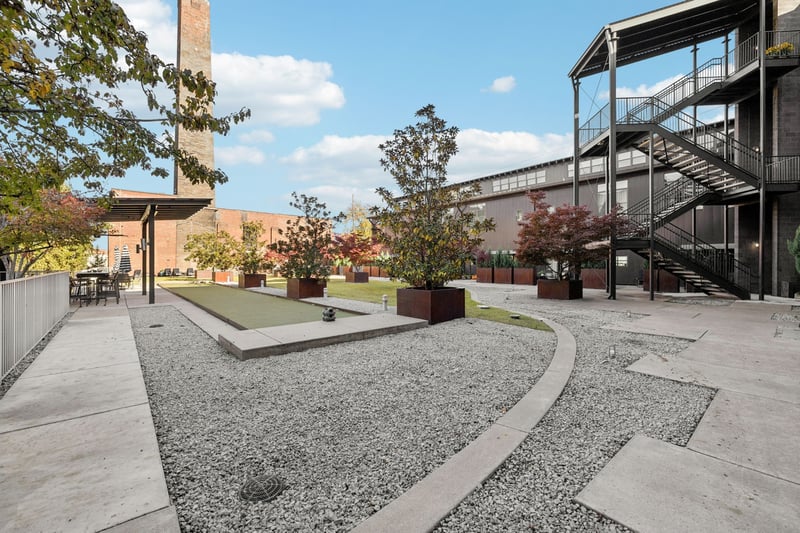 1350 Rosa L Parks Blvd #233, Nashville, TN 37208