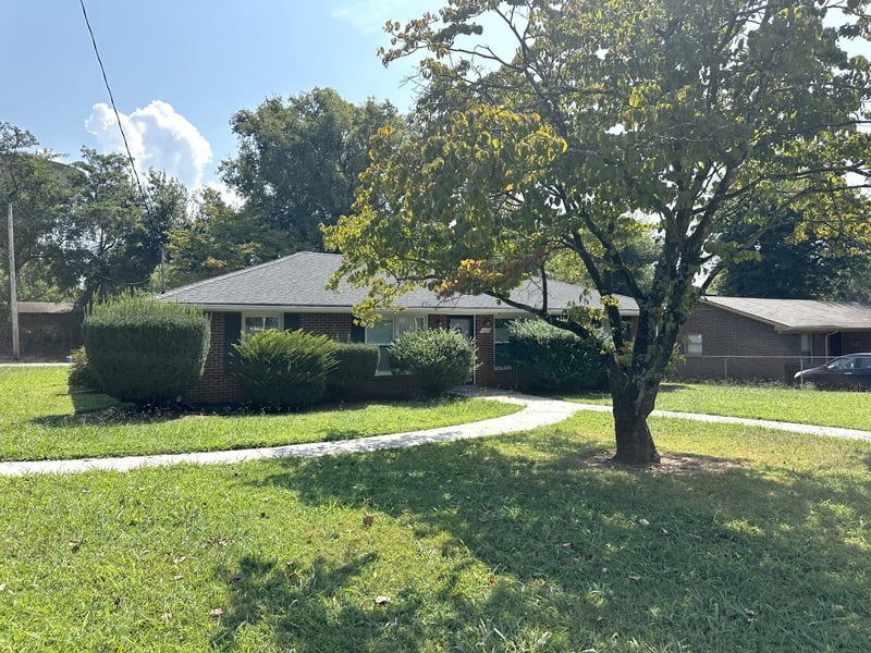 1132 White Blvd, Murfreesboro, TN 37129