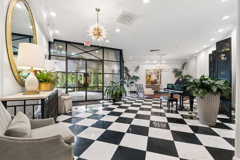 4215 Harding Pike #711, Nashville, TN 37205