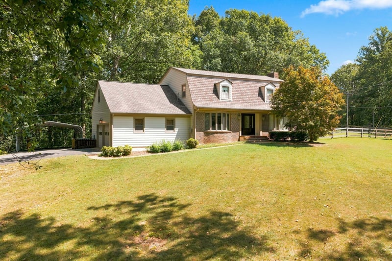270 Harpeth Hills Dr, Kingston Springs, TN 37082