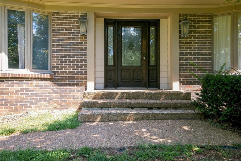 270 Harpeth Hills Dr, Kingston Springs, TN 37082