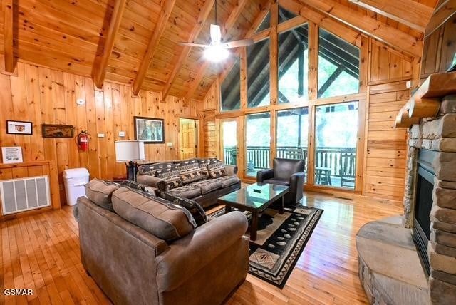 909 Ridgefield Dr, Sevierville, TN 37876