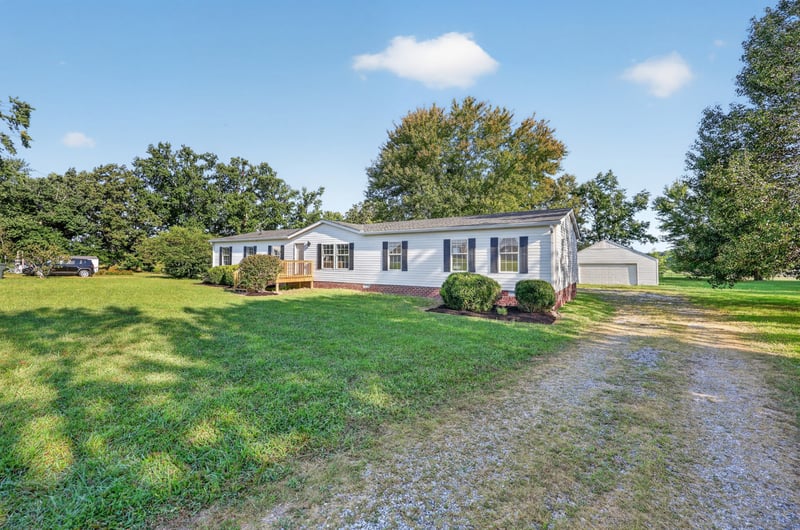 624 State Rte 52, Portland, TN 37148