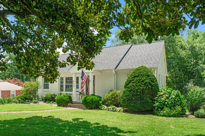 523 Crieve Rd, Nashville, TN 37220