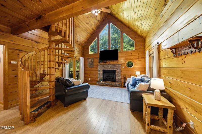 3163 Sourwood Way, Sevierville, TN 37862