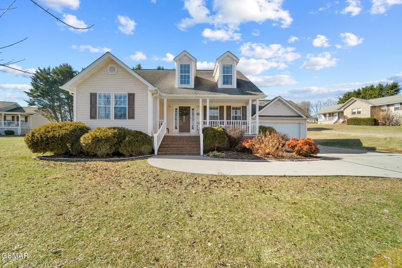 236 Dove Dr, Sevierville, TN 37876