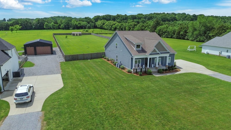 7890 Poplar Hill Rd, Watertown, TN 37184
