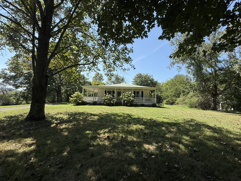 645 Neals Ln, Gallatin, TN 37066