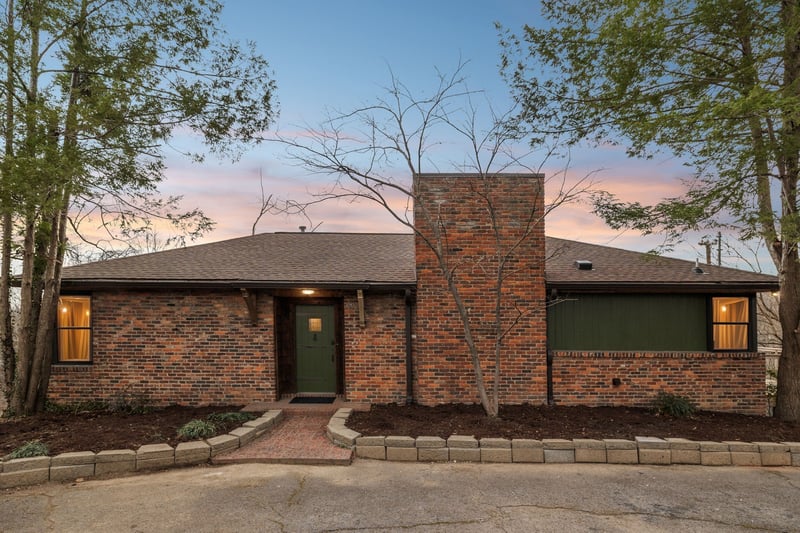 2224 Crestline Dr, Nashville, TN 37214