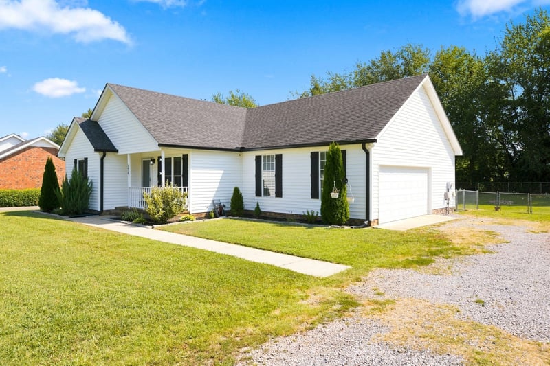 3419 Howard Rd, Murfreesboro, TN 37127