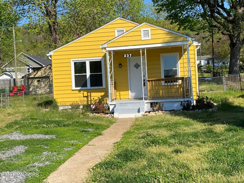 237 Atlantic Ave, Knoxville, TN 37917
